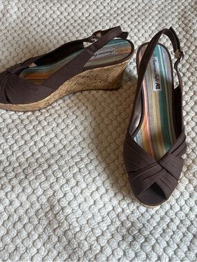 Vintage American Eagle Outfitters Brown Cork Wedge Slingback Sandals